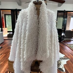 Daily Practice Fluffy White Faux Fur Shawl